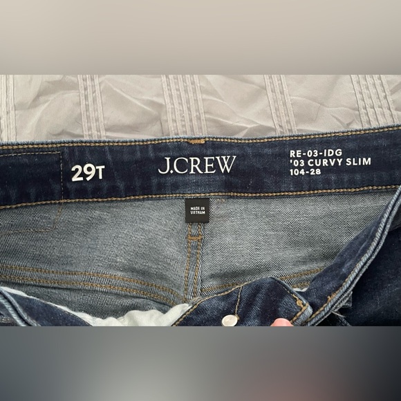 JCrew Curvy Slim Jeans, like NEW, size 29T - Picture 3 of 3
